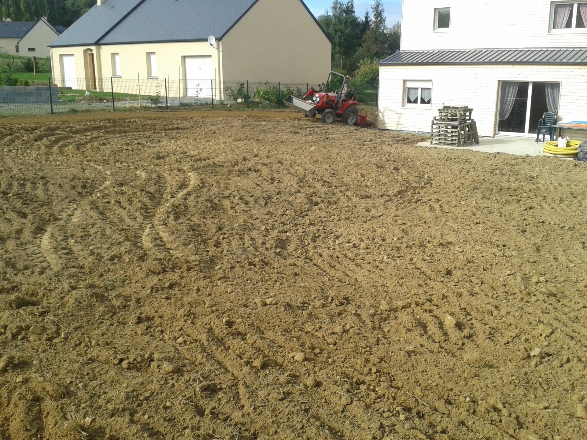 Travail-du-sol-avec-ROTADERON.jpg