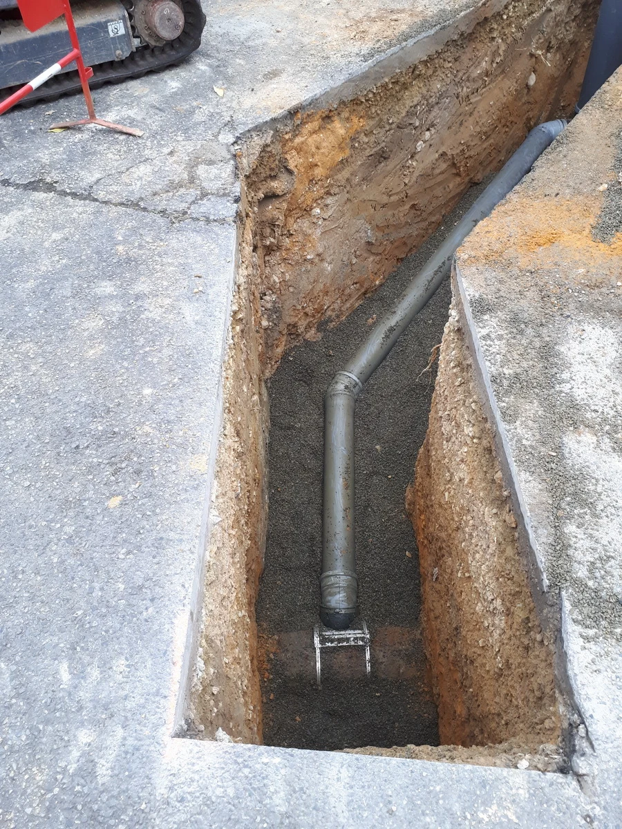 2-Canalisation-en-PVC-O-160-CR8-joint.jpg
