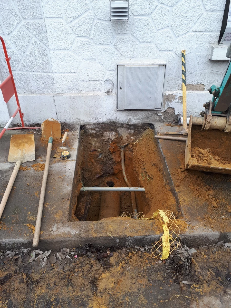 2-Terrassement-a-proximite-de-reseau-de-gaz.jpg
