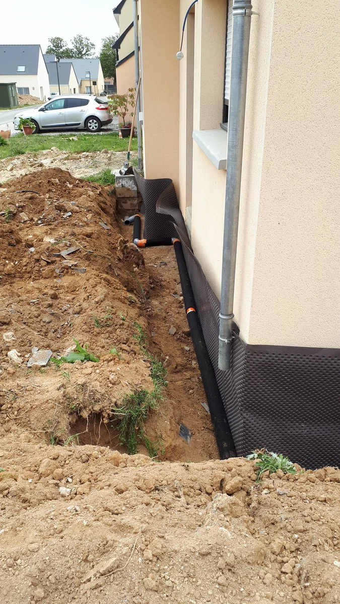 Réalisation d'un drainage à Vignoc